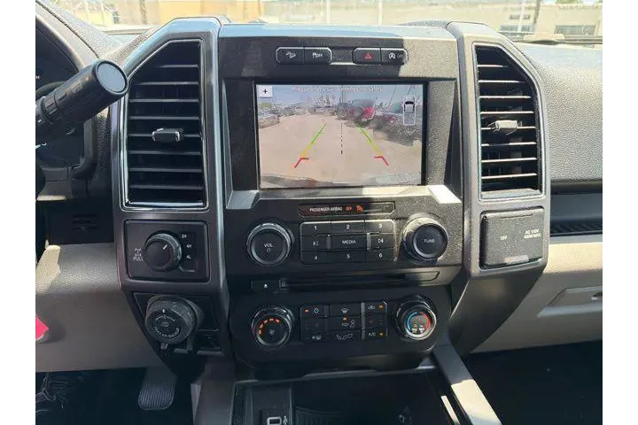 $28741 : Ford F-150 2018 4x4 XLT 4dr image 6