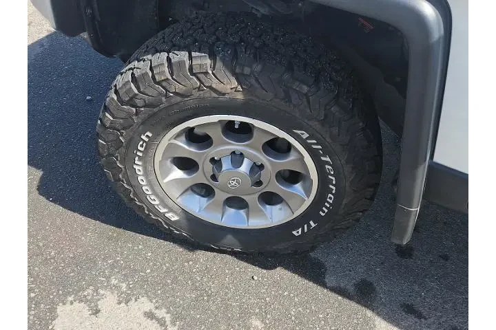 $27500 : Toyota FJ Cruiser 2013 4x4 4 image 3