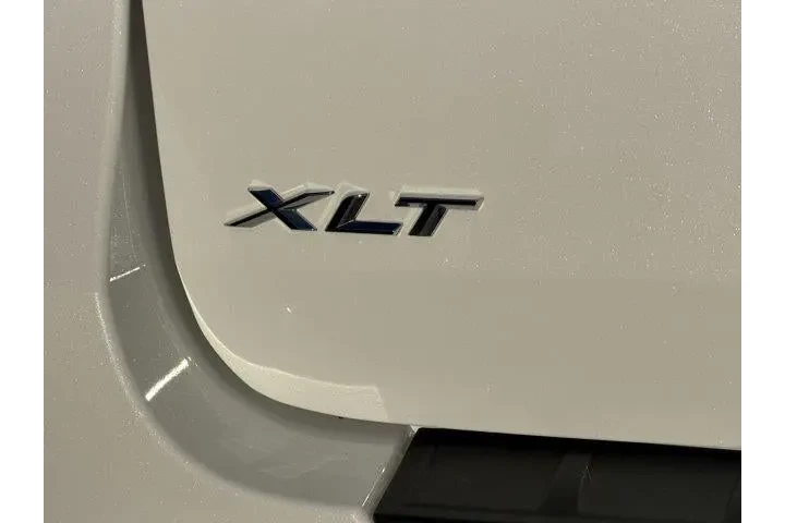 $32995 : Ford Explorer 2023 XLT 4dr S image 7