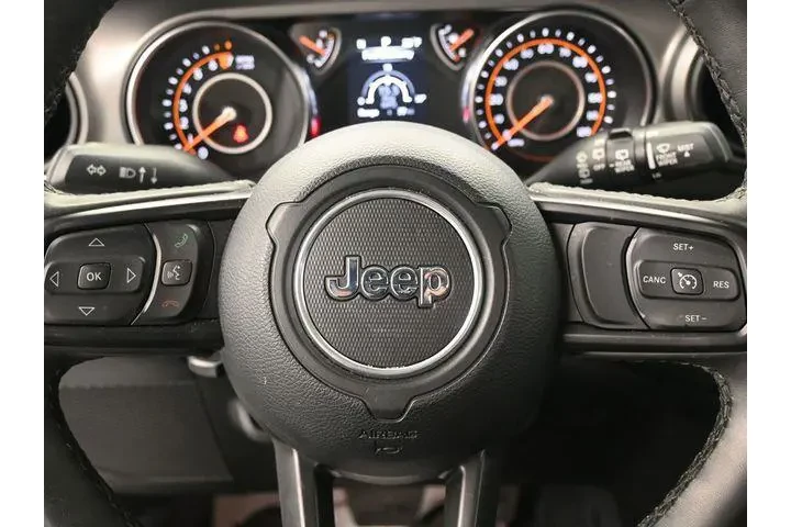 $30200 : Jeep Wrangler Unlimited 2022 image 9