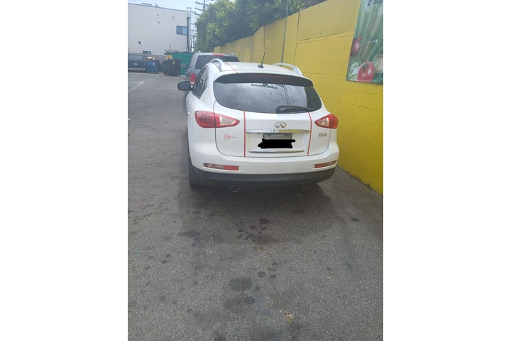 $4500 : Infiniti 2010 image 2