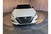 $12999 : Nissan Altima 2021 2.0 SR 4d thumbnail