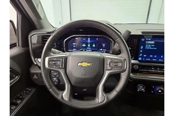 $39998 : Chevrolet Silverado 1500 202 image 10