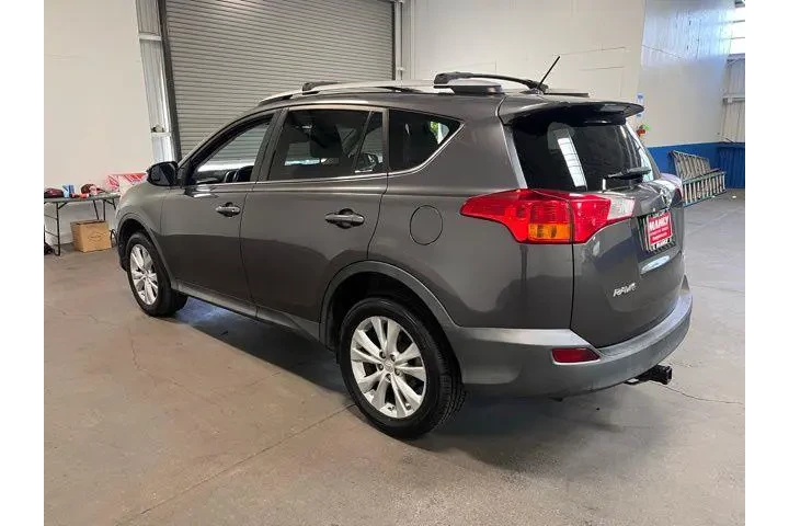 $15959 : Toyota RAV4 2014 AWD Limited image 5
