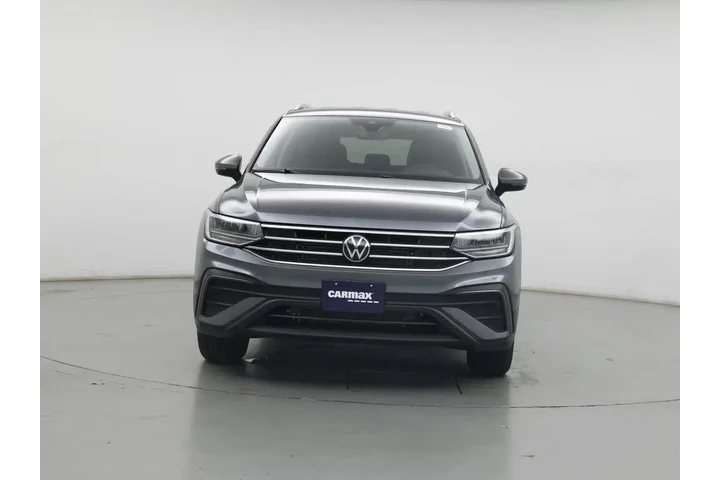 $27998 : Volkswagen Tiguan 2024 SE 4d image 5