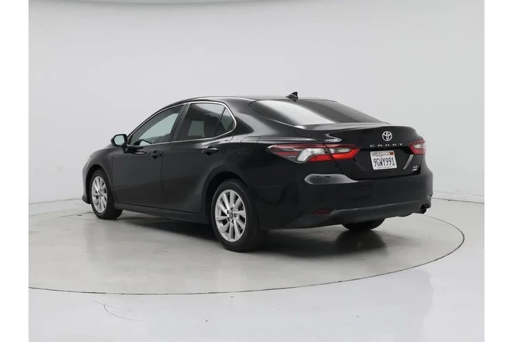 $24998 : Toyota Camry 2023 AWD LE 4dr image 2