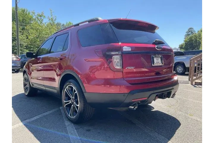$13485 : Ford Explorer 2015 AWD Sport image 7