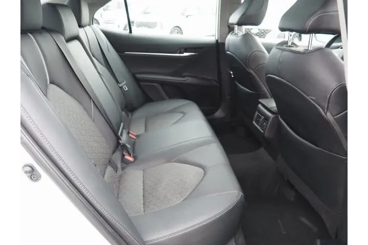 $27800 : Toyota Camry 2020 XSE 4dr Se image 9