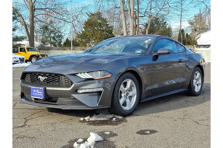 $18995 : Ford Mustang 2019 EcoBoost 2 image 3