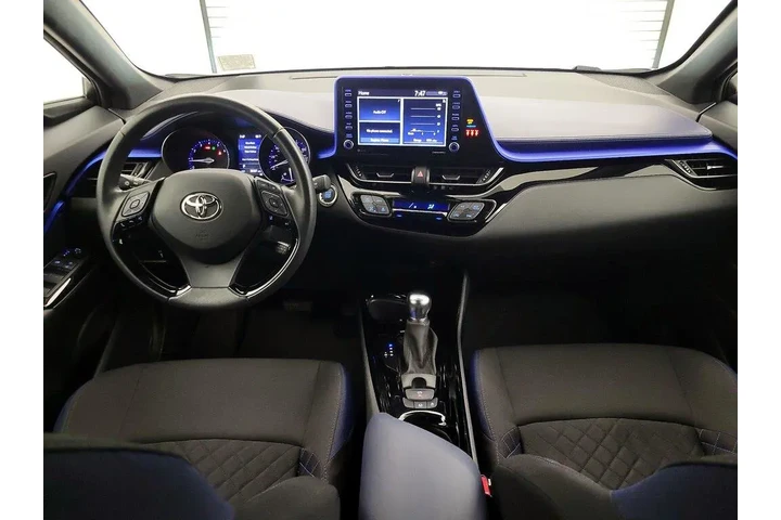 $23998 : Toyota C-HR 2022 XLE 4dr Cro image 9