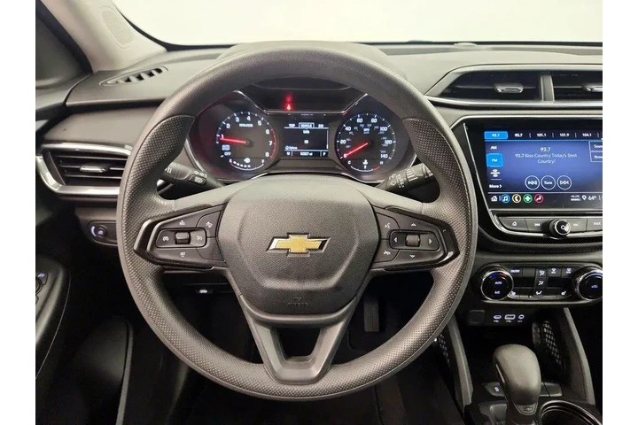 $18998 : Chevrolet Trailblazer 2023 L image 10
