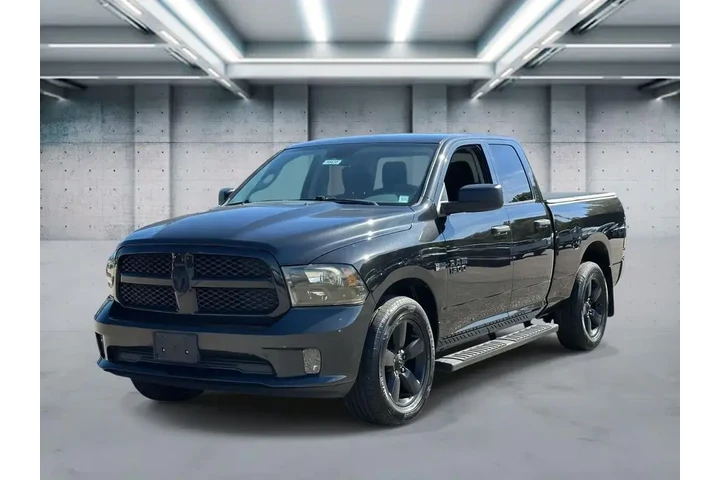 $23459 : Ram 1500 2018 4x4 Express 4d image 1