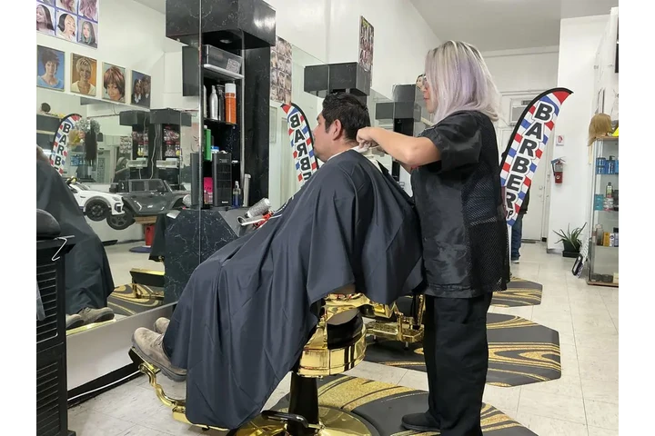 Elite Barber & Beauty Salon image 1