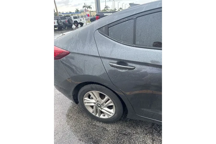 $12990 : Hyundai ELANTRA 2020 SEL 4dr image 4