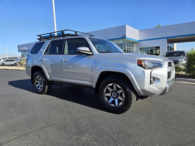 $39528 : Pre-Owned 2021 4Runner TRD Of image 1