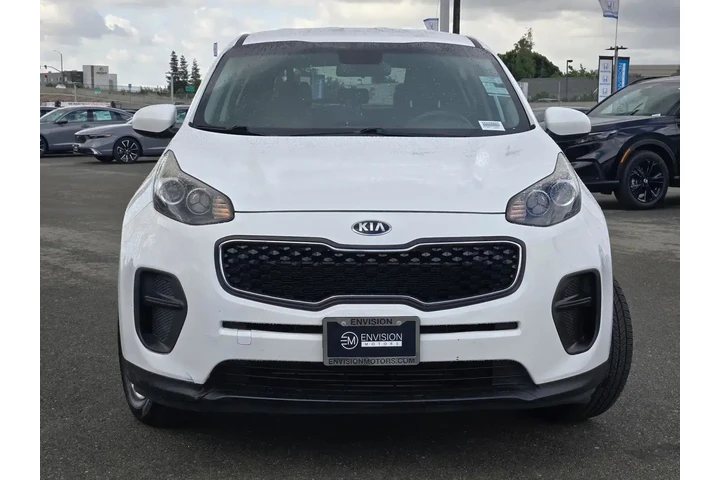 $15998 : Kia Sportage 2019 LX 4dr SUV image 2