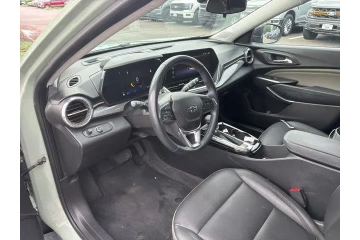 $24000 : Chevrolet Trax 2025 ACTIV 4d image 10