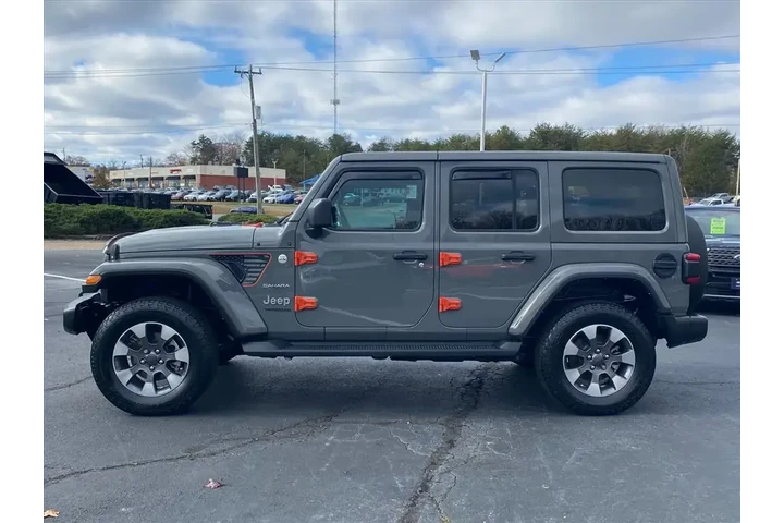 $39995 : Jeep Wrangler Unlimited 2021 image 2