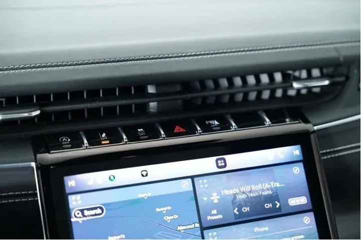 $32956 : Jeep Grand Cherokee L 2021 4 image 8