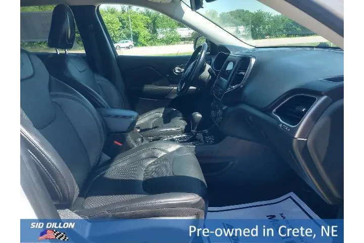 $21995 : Jeep Cherokee 2021 4x4 Latit image 4