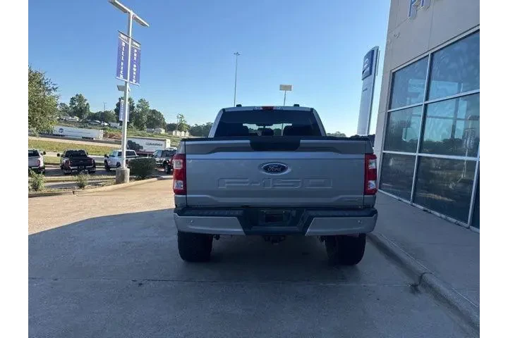$39988 : Ford F-150 2023 4x4 Lariat 4 image 6