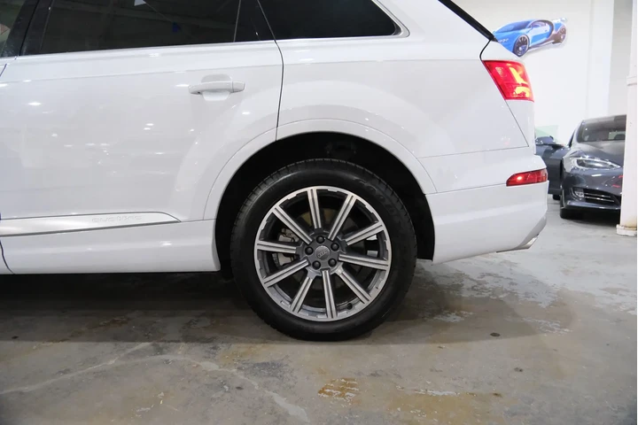 $26000 : 2018 Q7 3.0T Premium Plus image 7