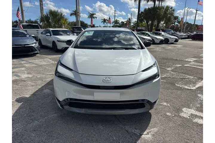 $26988 : Toyota Prius 2025 image 8