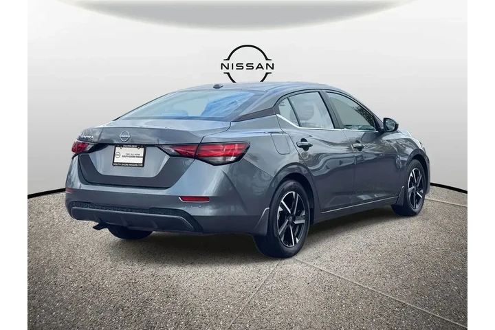 $17195 : Nissan Sentra 2025 SV 4dr Se image 6