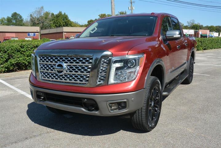 2018 Titan Platinum Reserve image 2