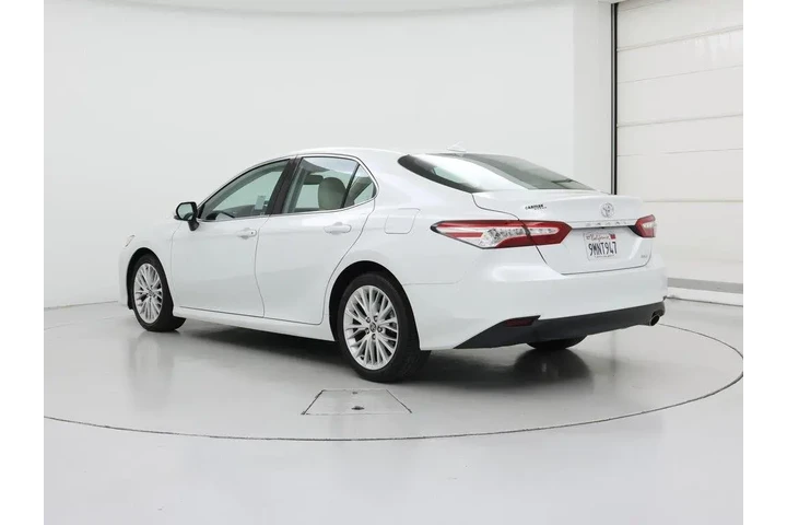 $26998 : Toyota Camry 2020 XLE 4dr Se image 2