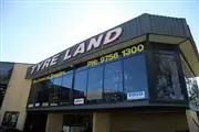 Tyre Land en Australia