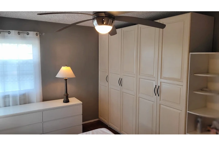 $2750 : Rento Casa en Downey image 4