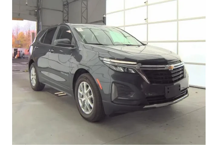 $16490 : Chevrolet Equinox 2023 LT 4d image 4