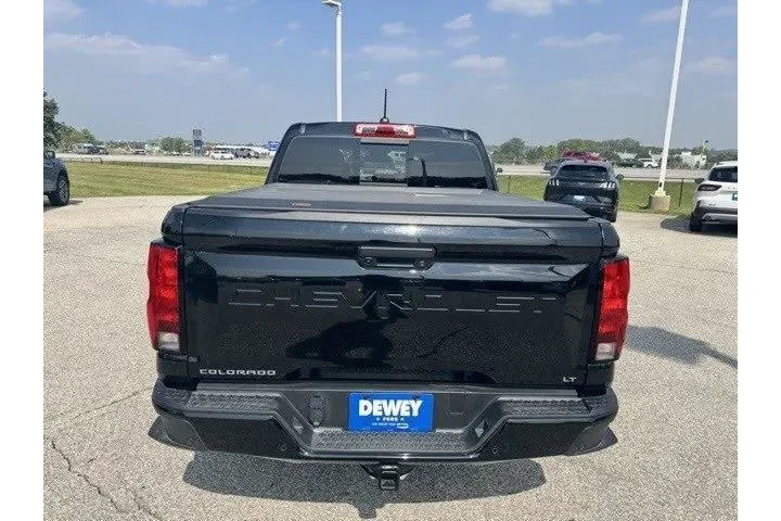 $37977 : Chevrolet Colorado 2024 4x4 image 6