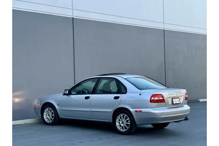 $5940 : 2004 S40 image 8