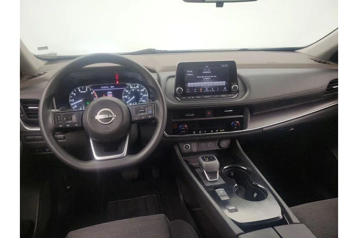 $22998 : Nissan Rogue 2023 SV 4dr Cro image 9