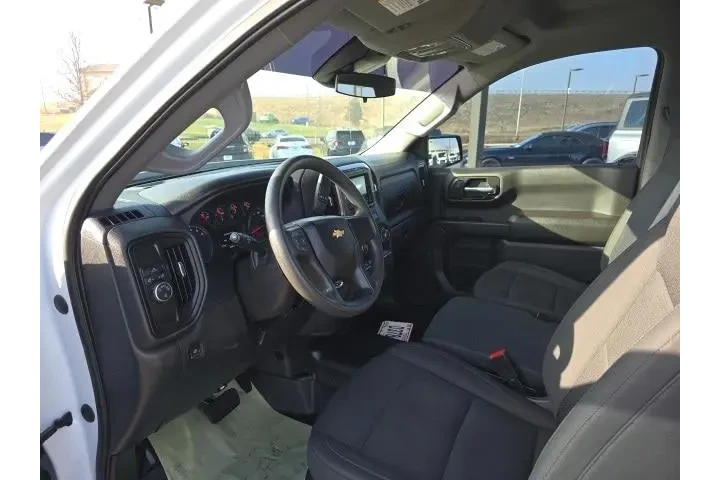 $27600 : Chevrolet Silverado 1500 202 image 10