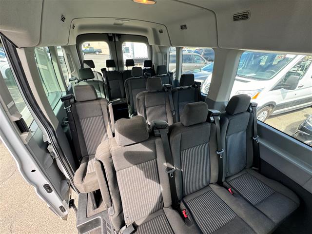 $43995 : 2019 Transit Passenger Wagon image 8