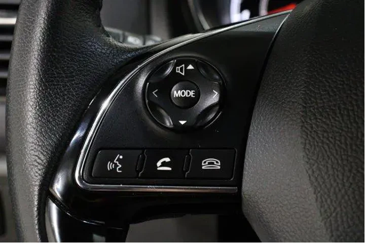 $25983 : Mitsubishi Outlander Sport 2 image 9