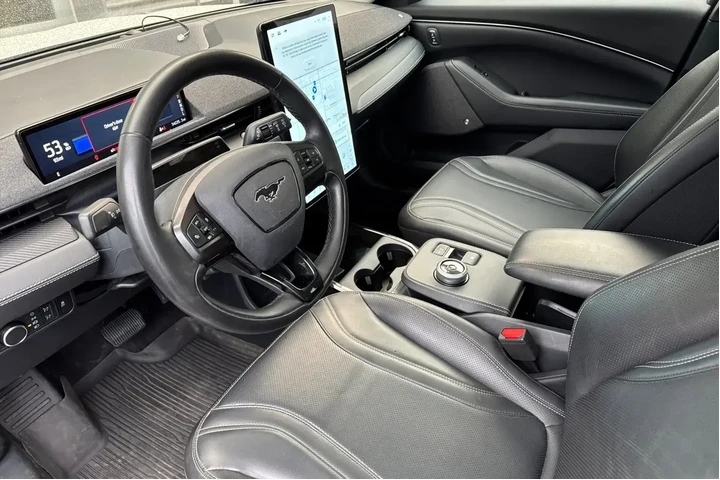 $24971 : Ford Mustang Mach-E 2022 AWD image 10