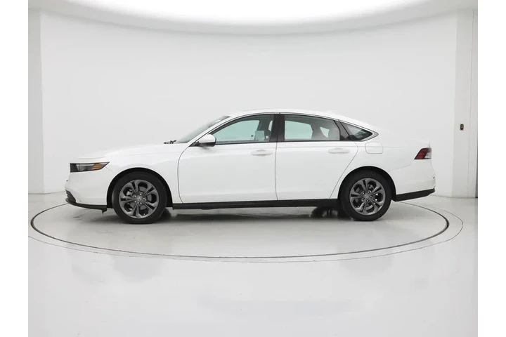 $25998 : Honda Accord 2023 EX 4dr Sed image 3