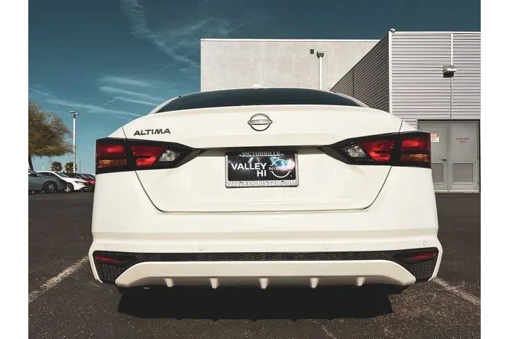 $20997 : Nissan Altima 2025 2.5 SV 4d image 5