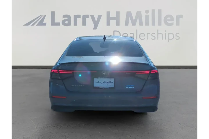 $29376 : Honda Accord Hybrid 2024 Spo image 4