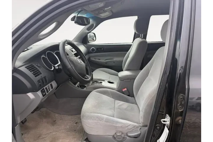 $11500 : Toyota Tacoma 2008 4x2 PreRu image 9