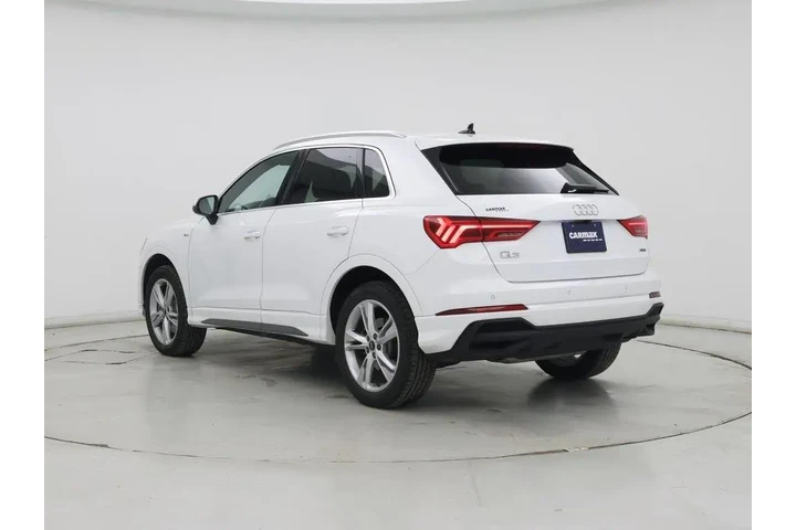 $37998 : Audi Q3 2024 AWD quattro S l image 2