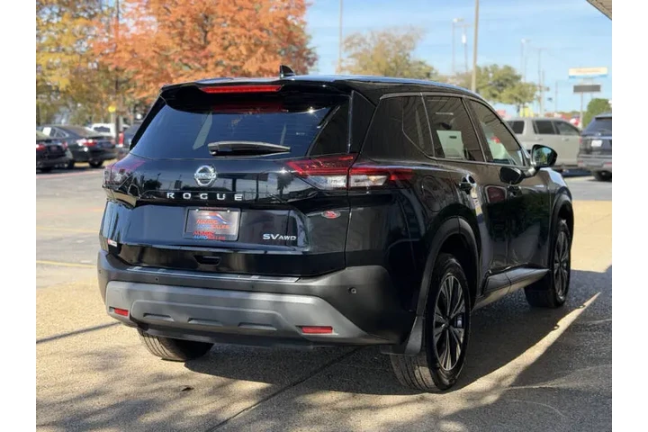 $1 : 2021 Rogue SV image 9
