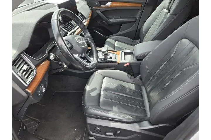 $23991 : Audi Q5 2022 AWD quattro S l image 3