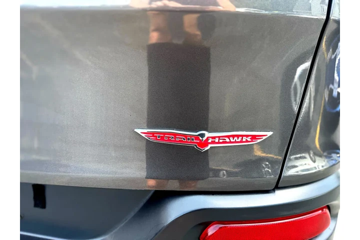 $11999 : 2014 Cherokee TRAILHAWK image 6