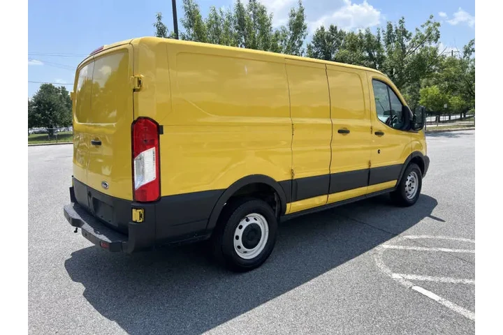 $16500 : 2019 Transit 250 image 8