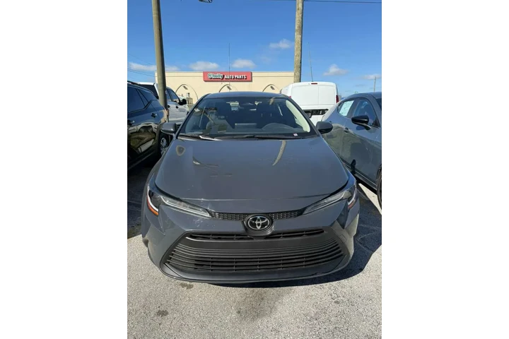 $19000 : Toyota Corolla LE image 3